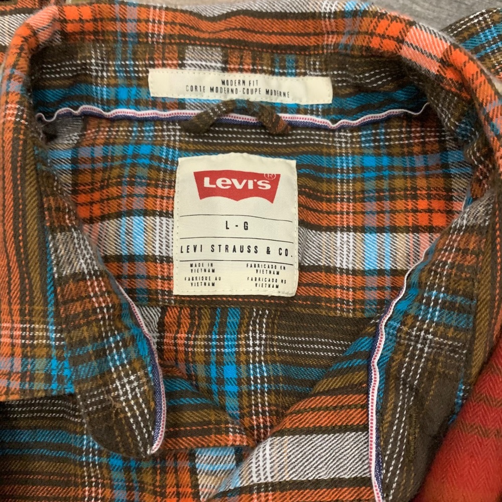 Levi’s Flannel Bundle - image 3